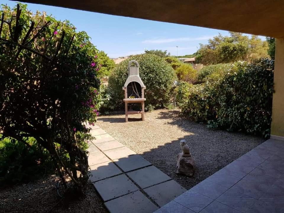 Casa Vacanze Villa Sandrina Costa Paradiso Exterior photo