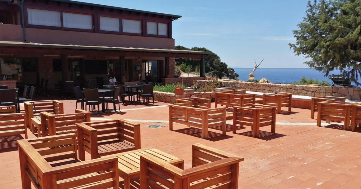 Casa Vacanze Villa Sandrina Costa Paradiso Exterior photo